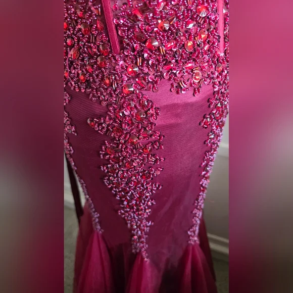 Phila Sofia Elegant RED Strapless Evening Gown Size 10 - Picture 10 of 14